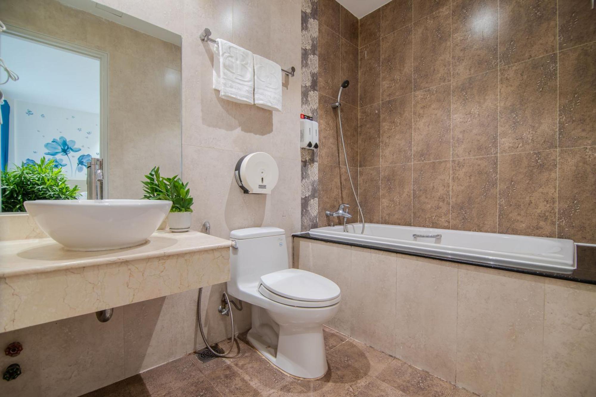 Bin Bin Hotel 6 - Near Secc D7 Ho Chi Minh-byen Eksteriør bilde